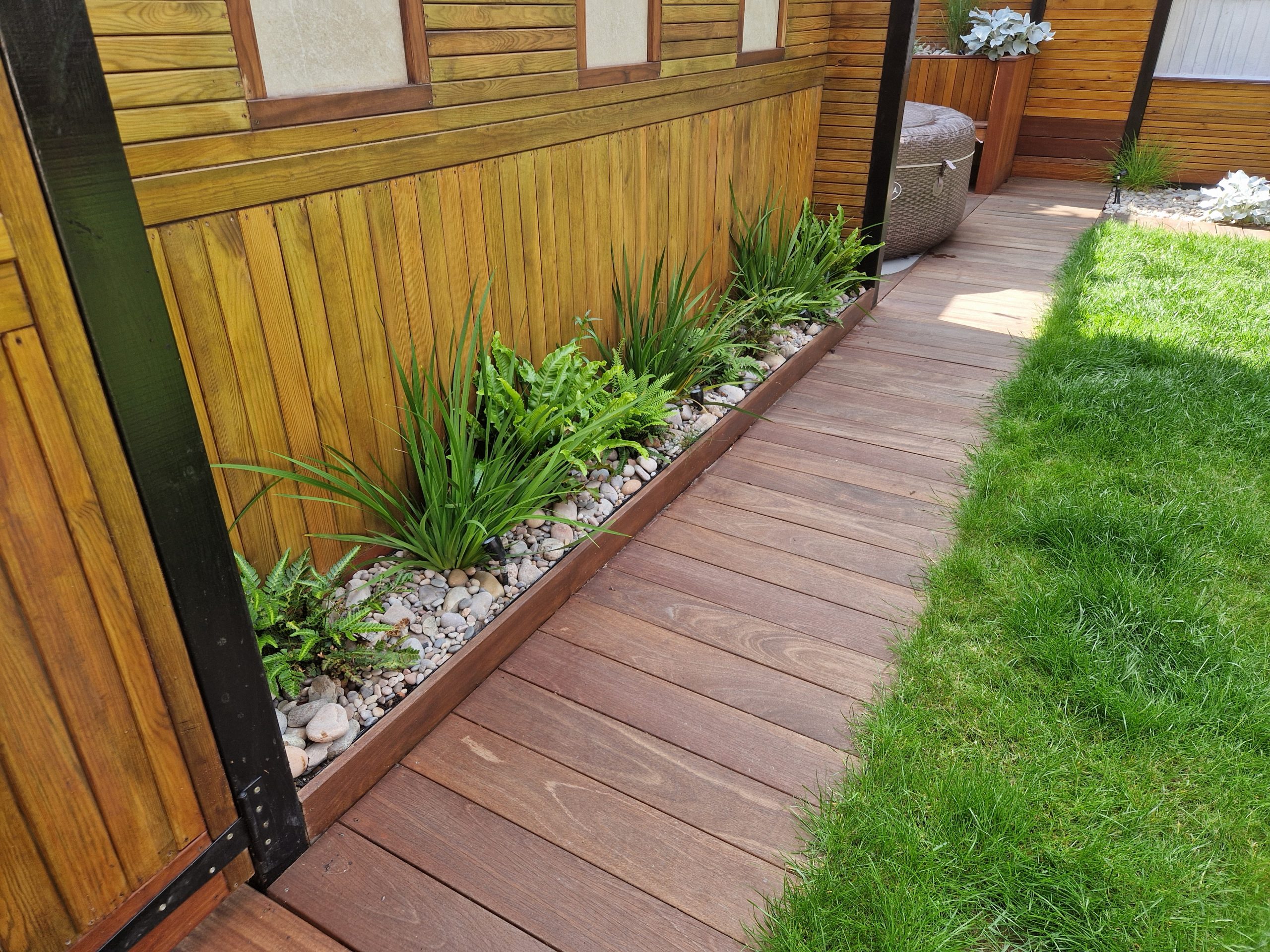 Surbiton garden transformation by Taylored Gardens garden designer